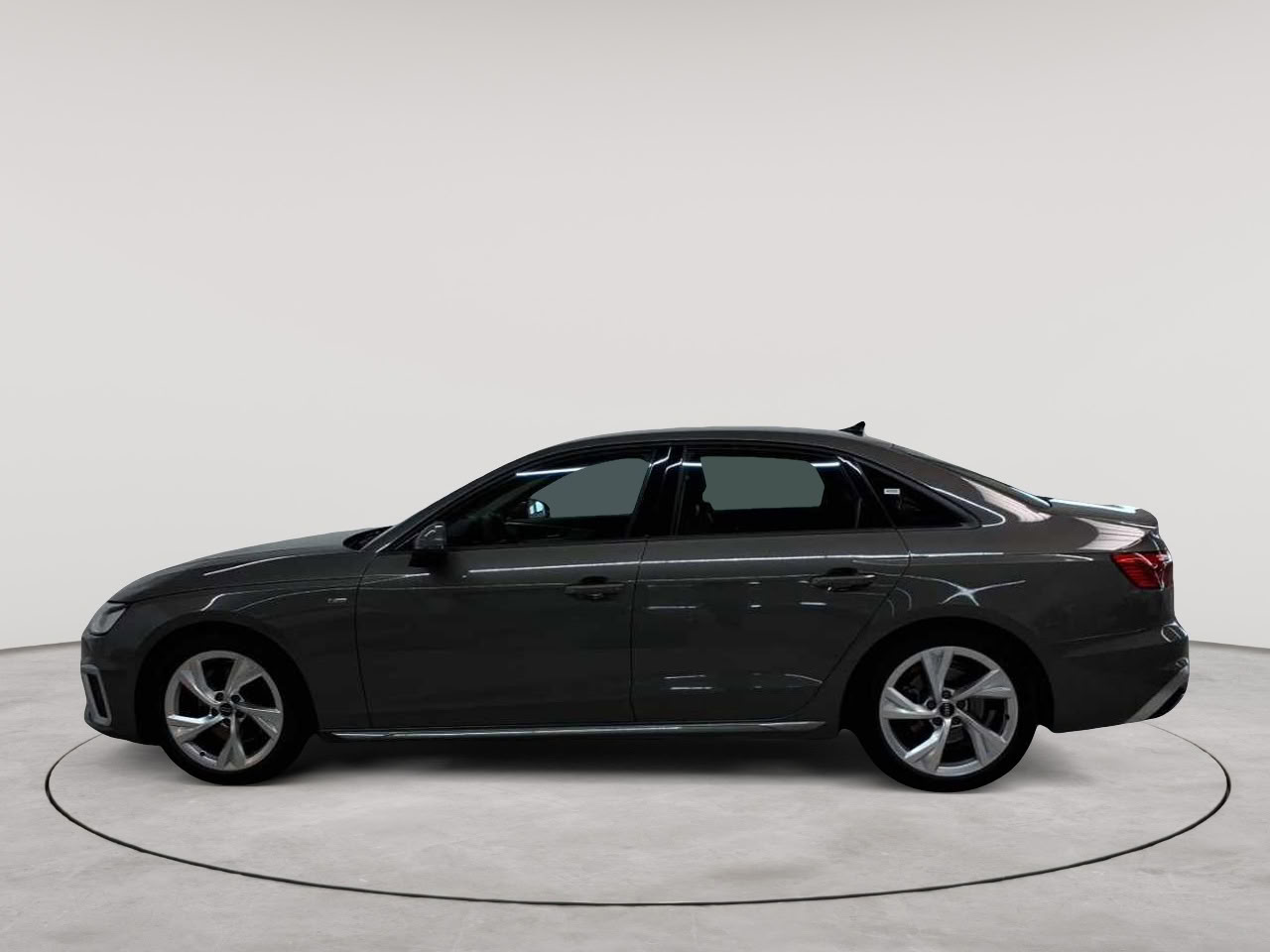 Audi A4 35 TDI S tronic S line 6