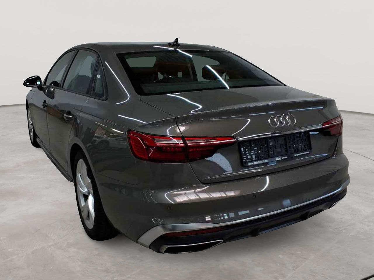 Audi A4 35 TDI S tronic S line 5