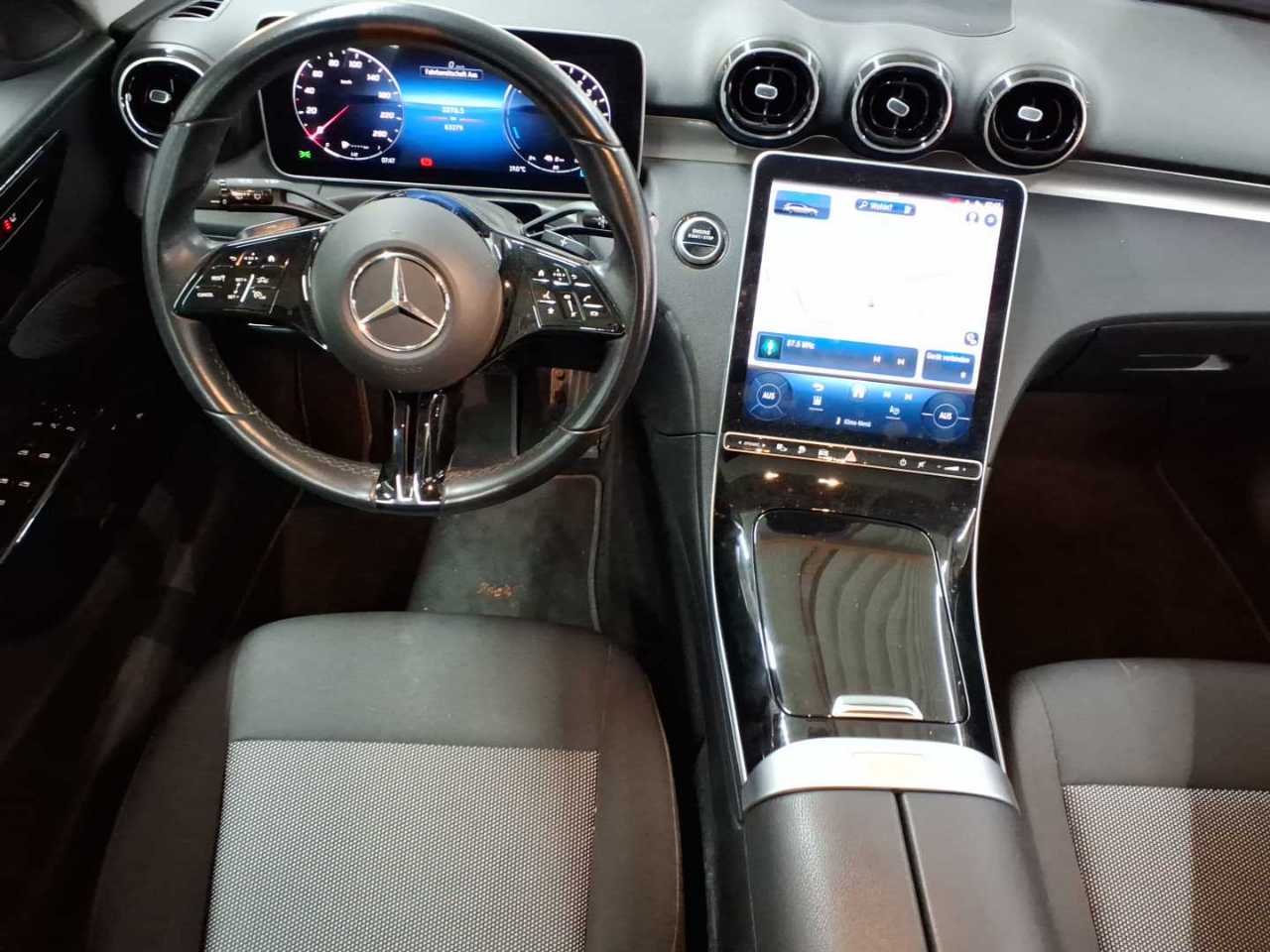 Mercedes-Benz C 300 e T 9G-TRONIC 10
