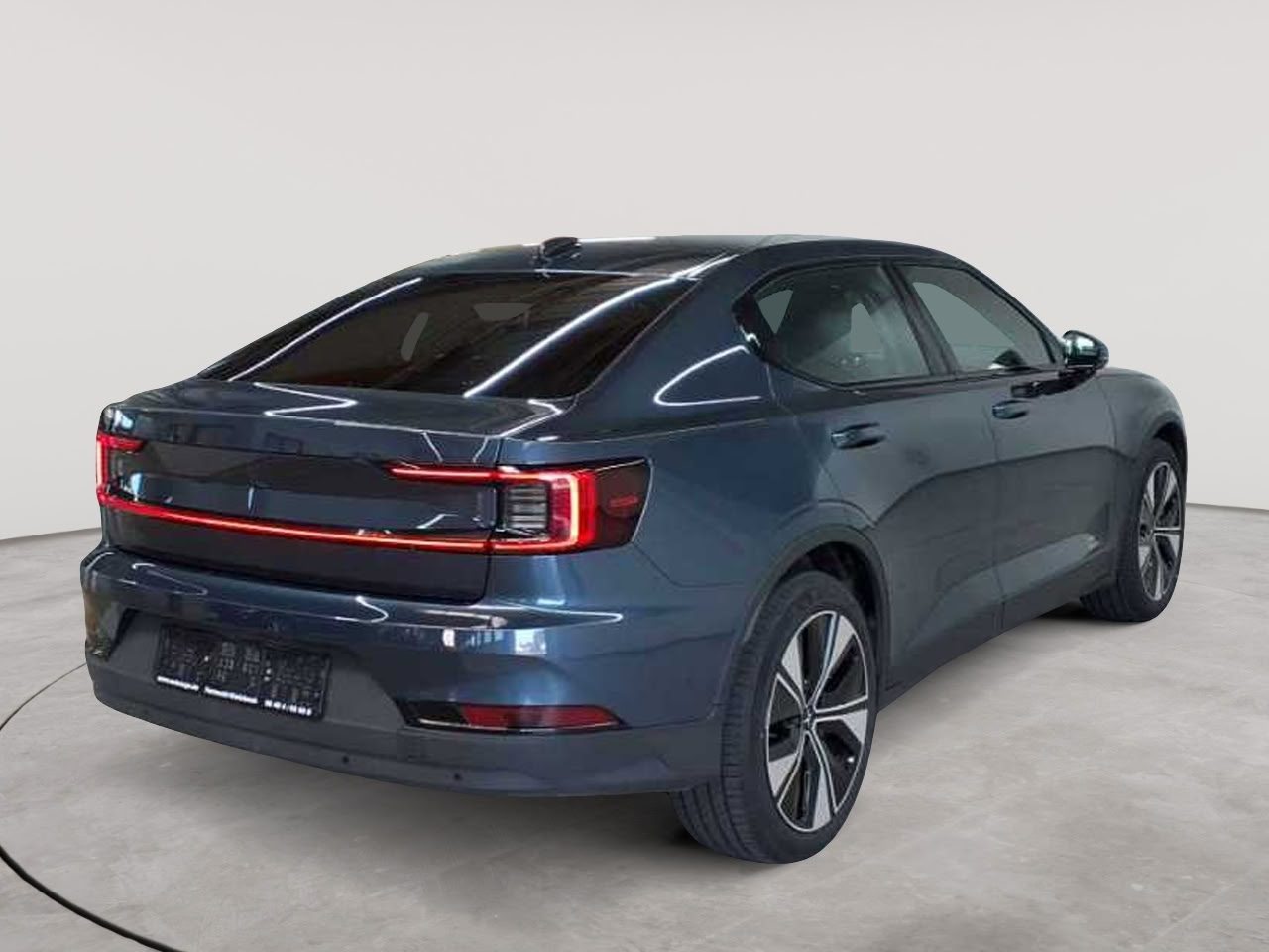 Polestar 2 Single Motor 82kWh Plus 4