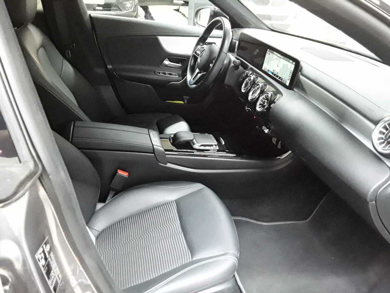Mercedes-Benz CLA 220 d 8G-DCT Progressive 8