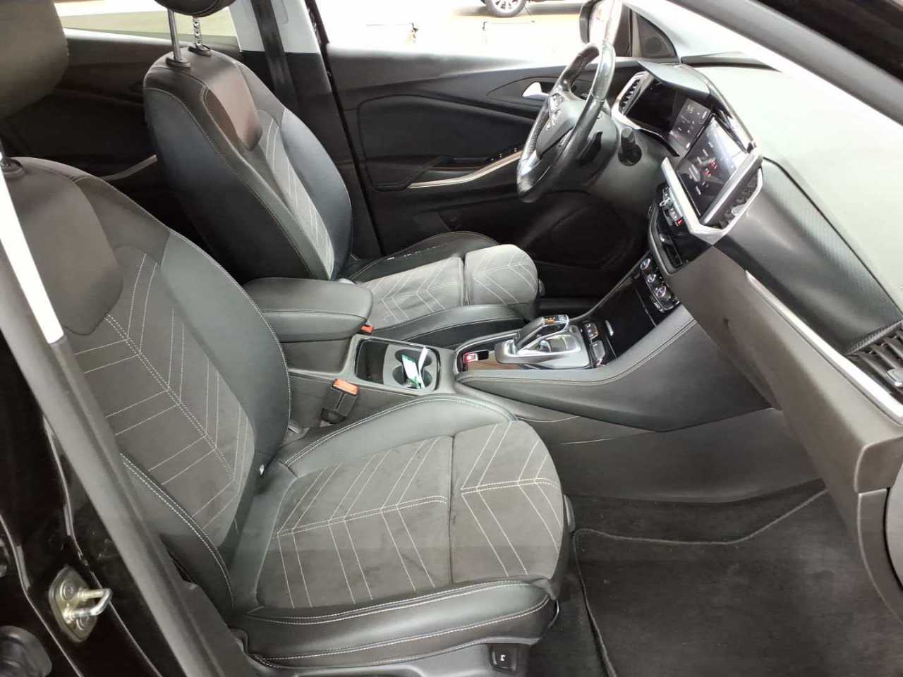 Opel Grandland 1.5 D Automatik Ultimate 8