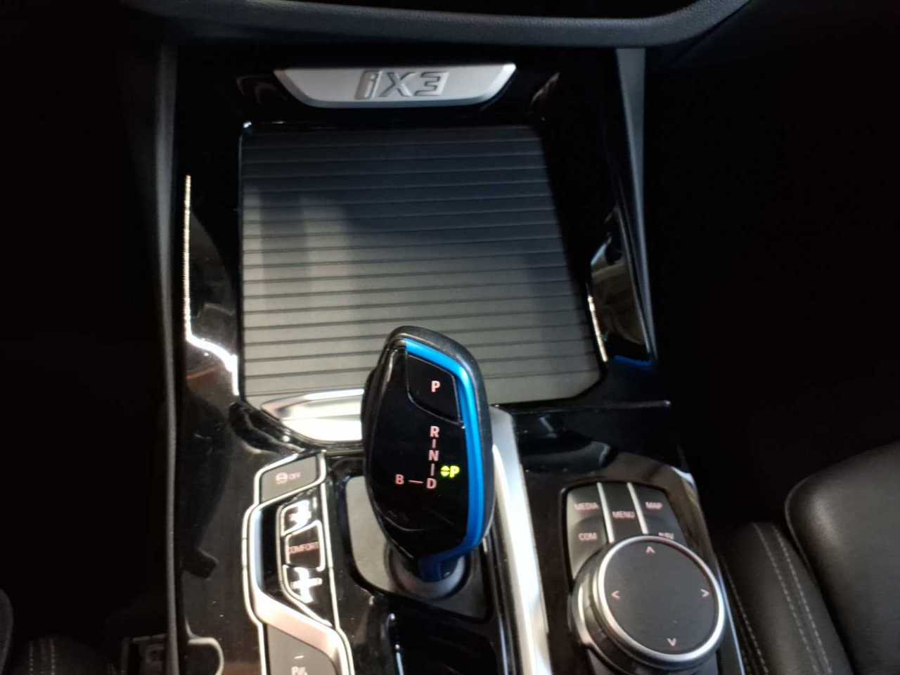 BMW iX3 Impressive 10