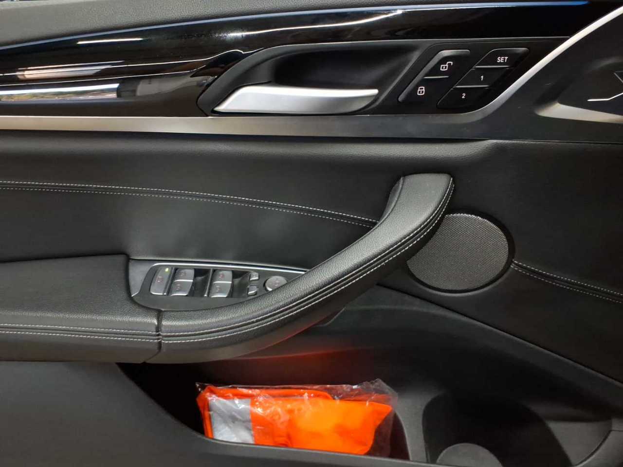 BMW iX3 Impressive 19
