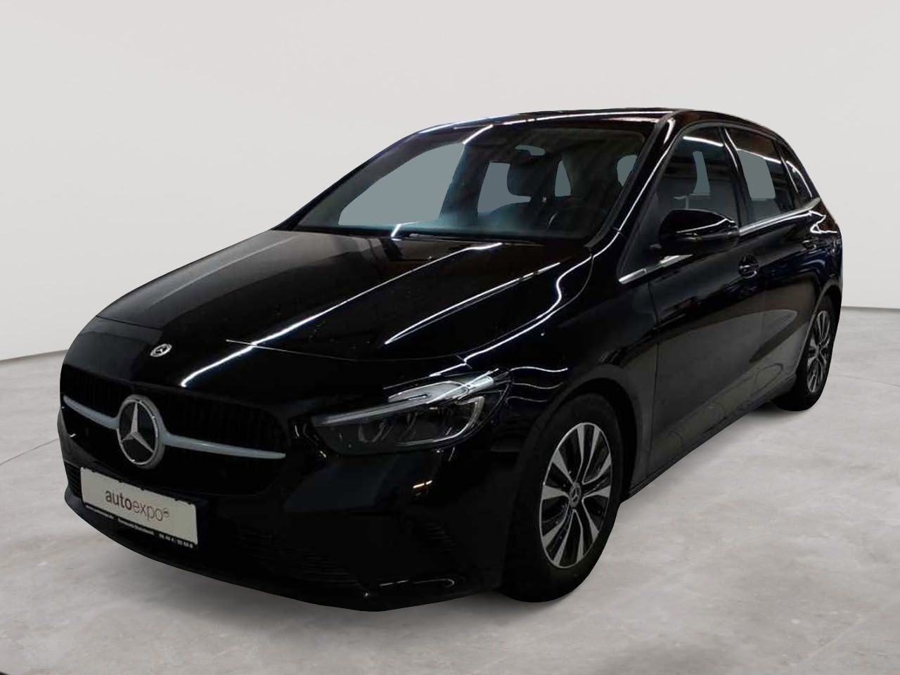 Mercedes-Benz B 180 7G-DCT Entry 2