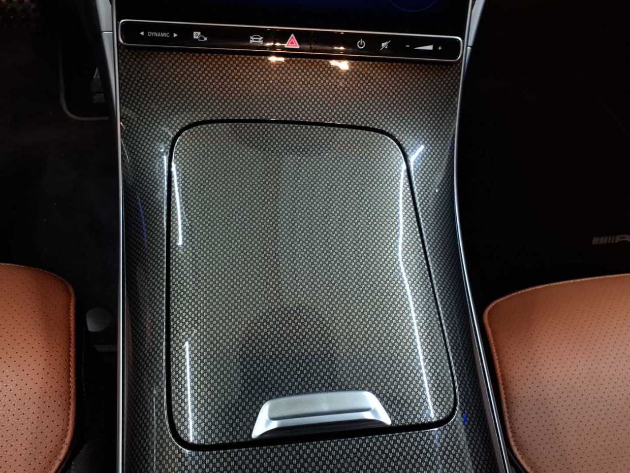 Mercedes-Benz C 180 9G-TRONIC AMG Line 10