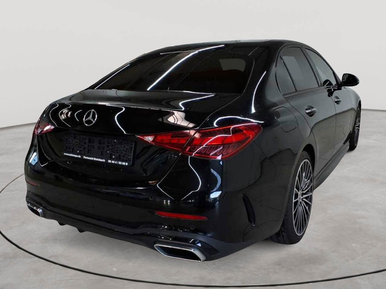 Mercedes-Benz C 180 9G-TRONIC AMG Line 4