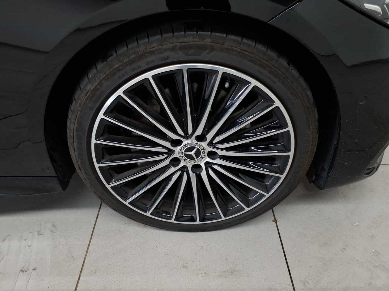 Mercedes-Benz C 180 9G-TRONIC AMG Line 17