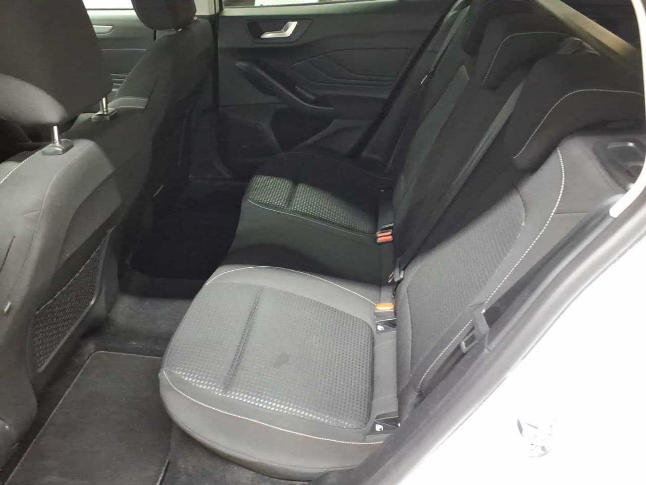 Ford Focus Turnier 1.5 EcoBlue Start-Stopp-System Aut. COOL&CONNECT 13