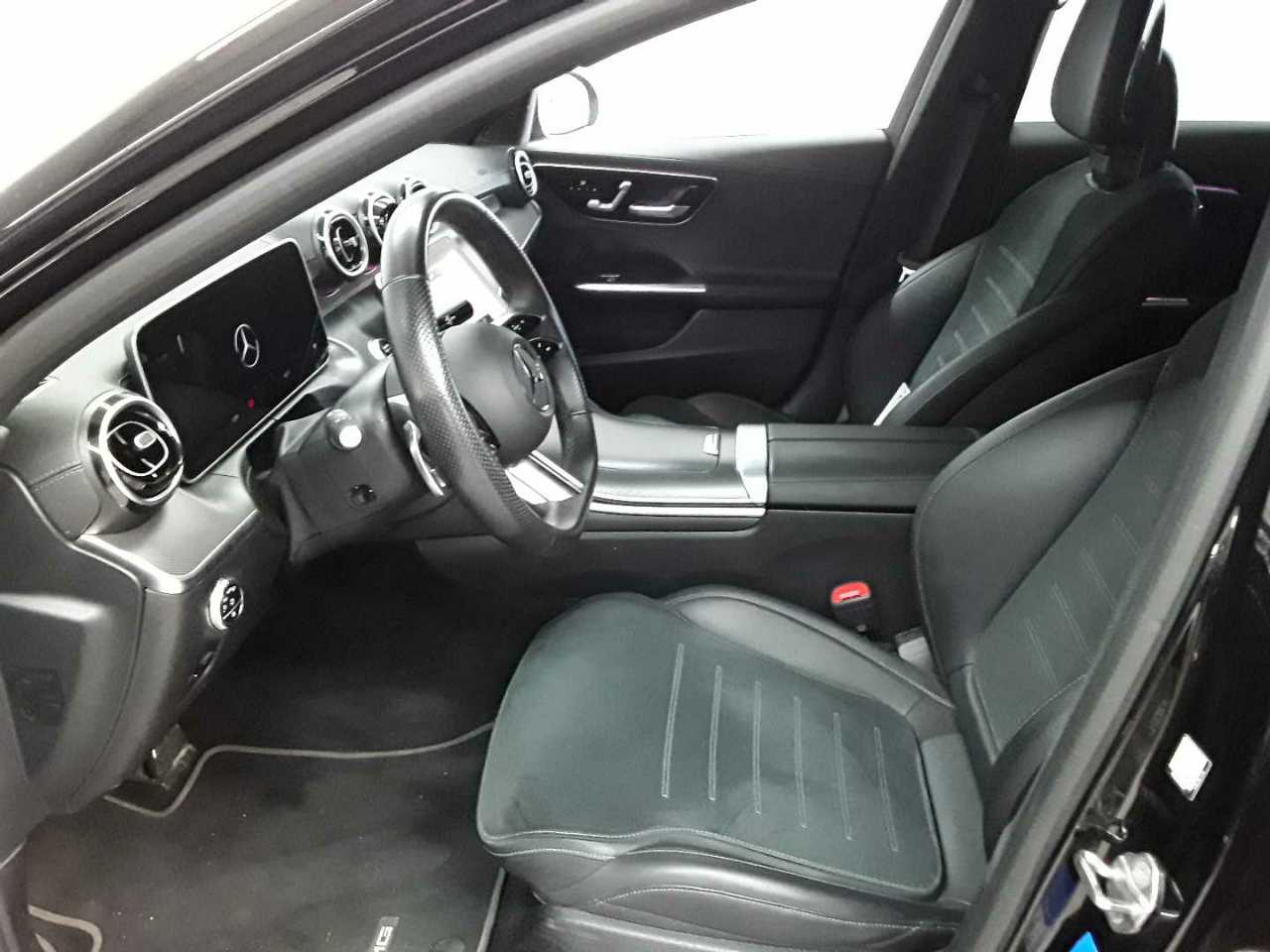 Mercedes-Benz C 300 9G-TRONIC AMG Line Advanced 7
