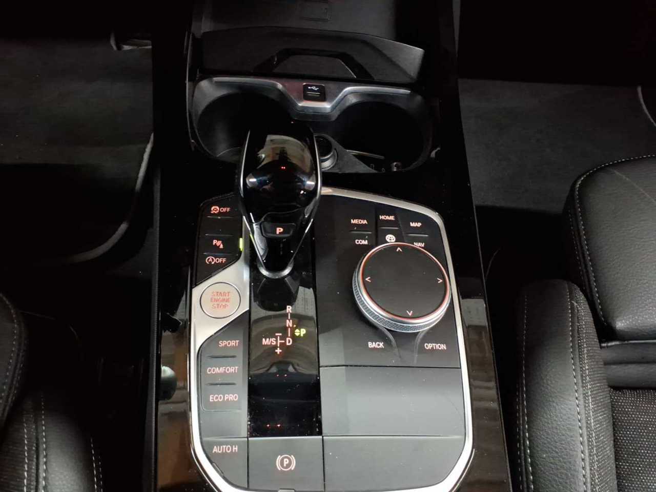BMW 120d Aut. Sport Line 10