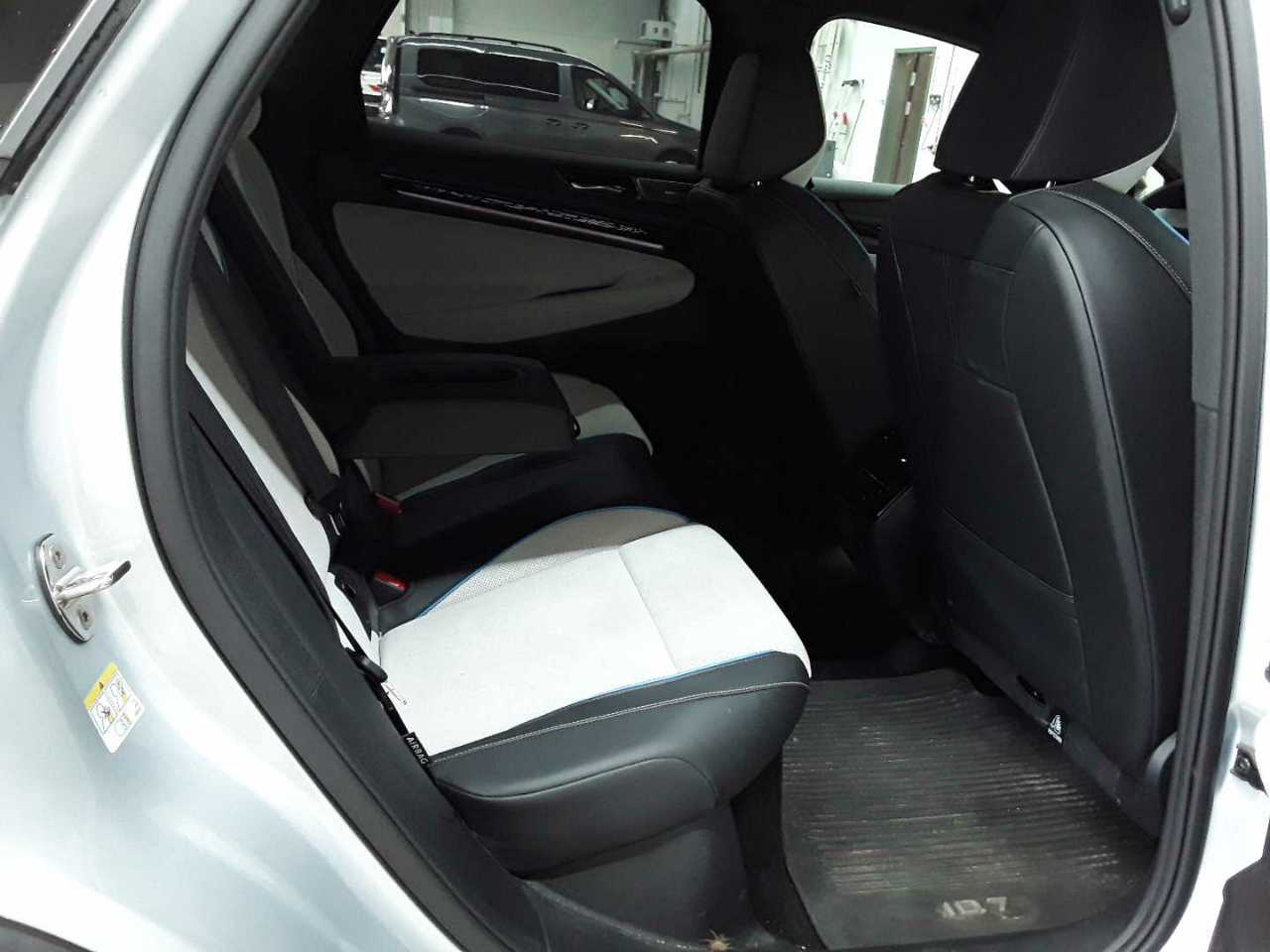 Volkswagen ID.7 Pro 14