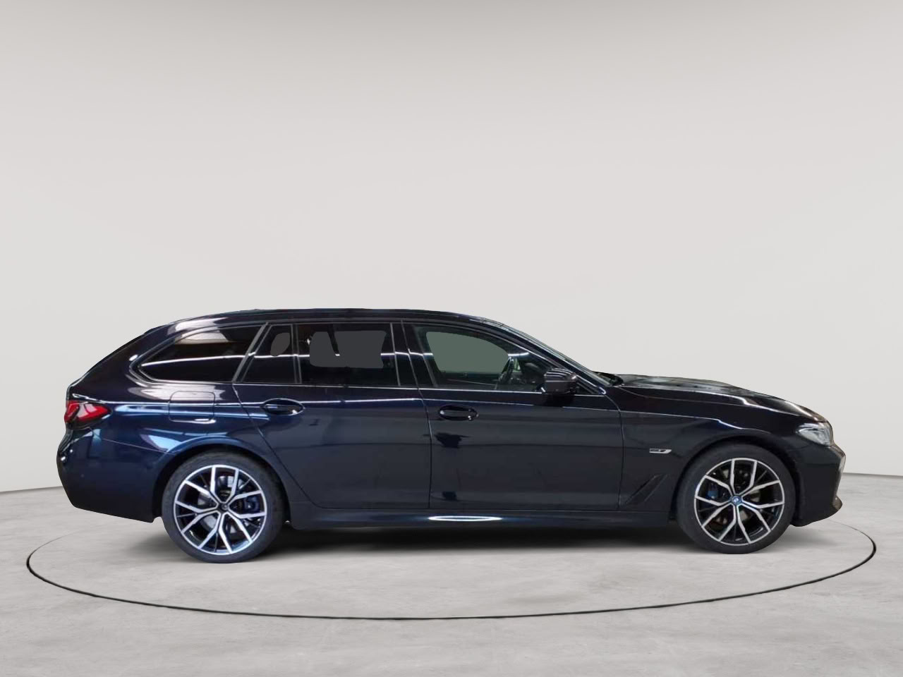 BMW 530e xDrive Touring Aut. 3
