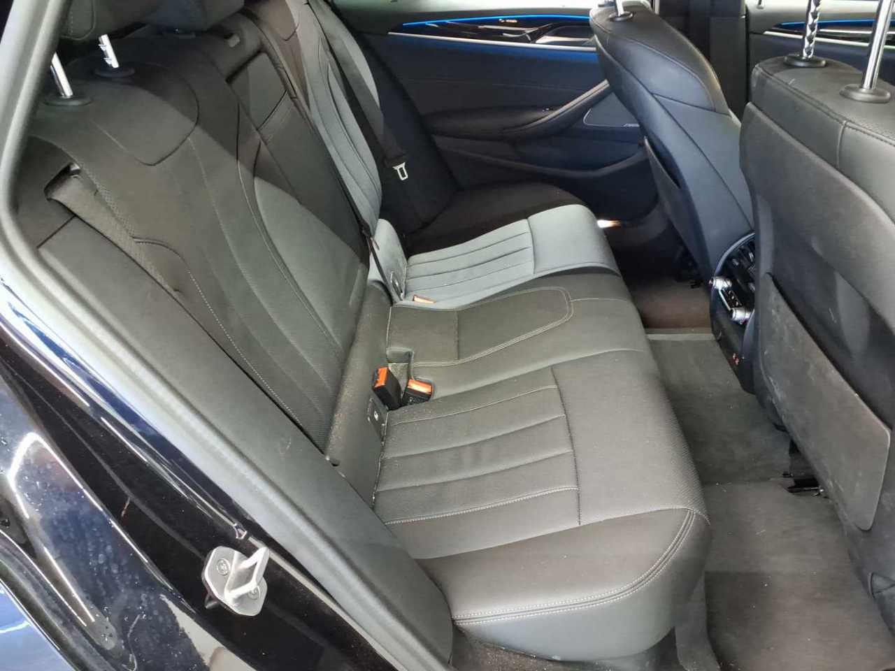 BMW 530e xDrive Touring Aut. 14