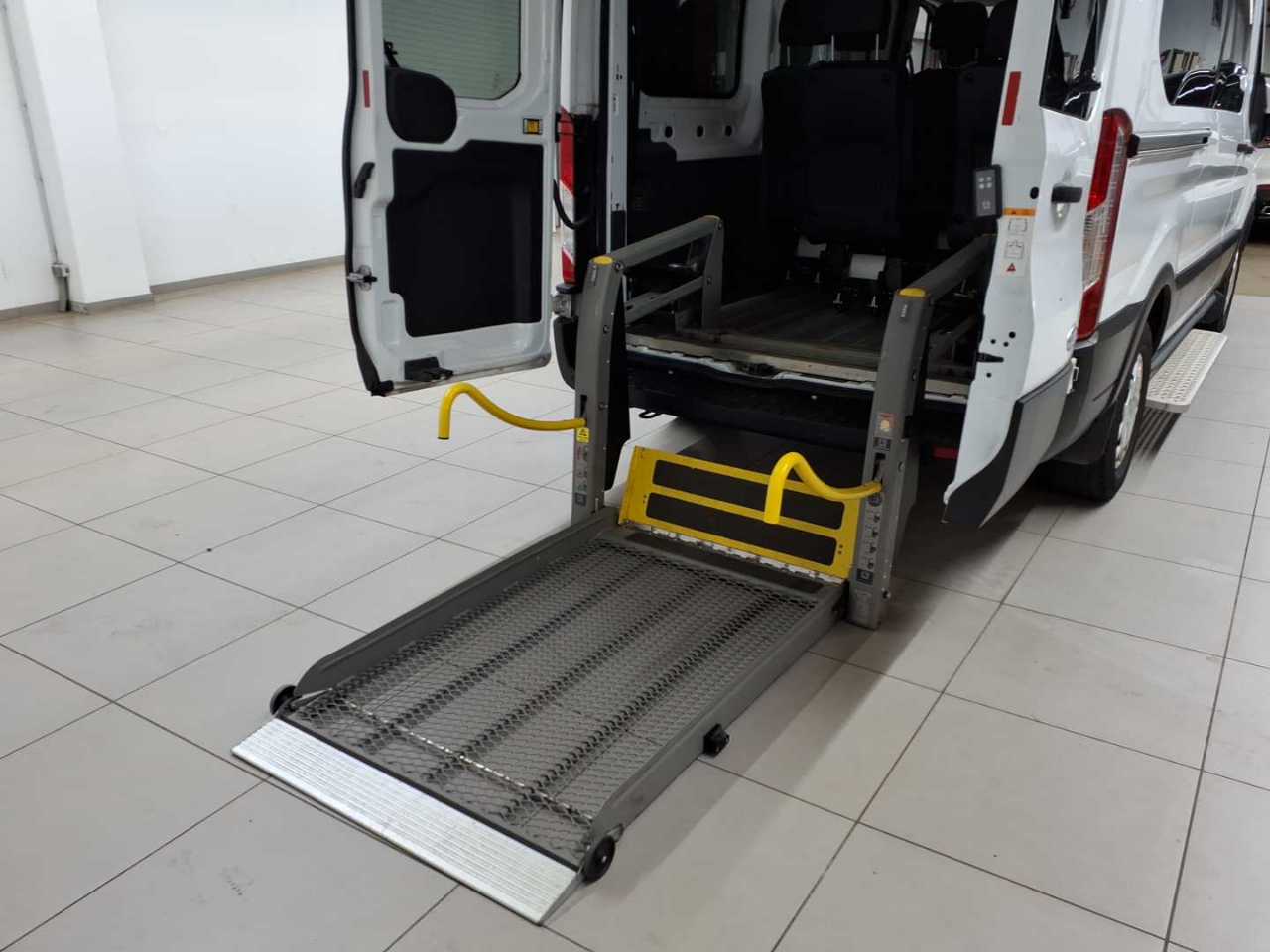 Ford Transit 350 L2H2 VA Trend 13