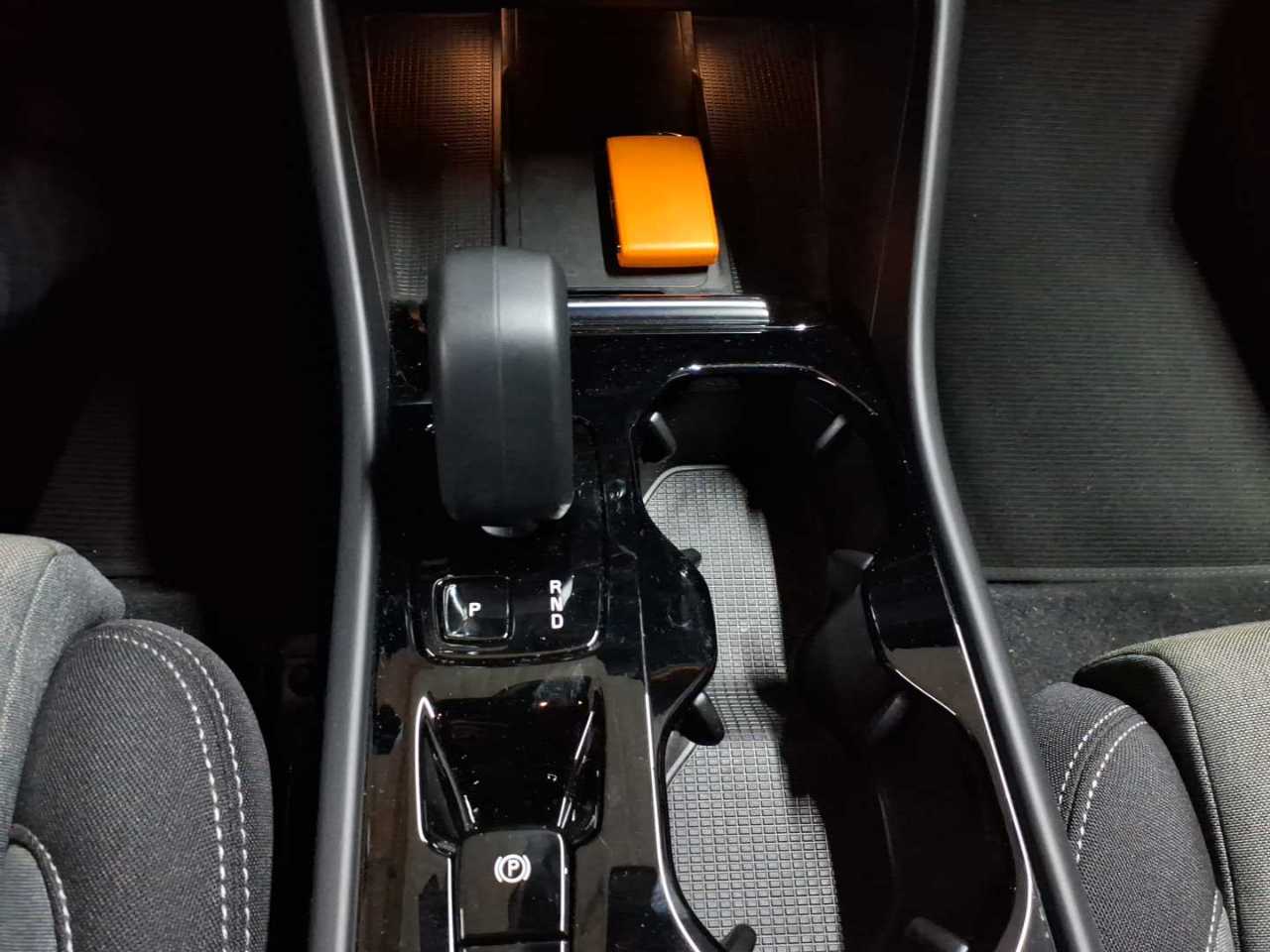 Volvo XC40 B3 B DKG Core 10