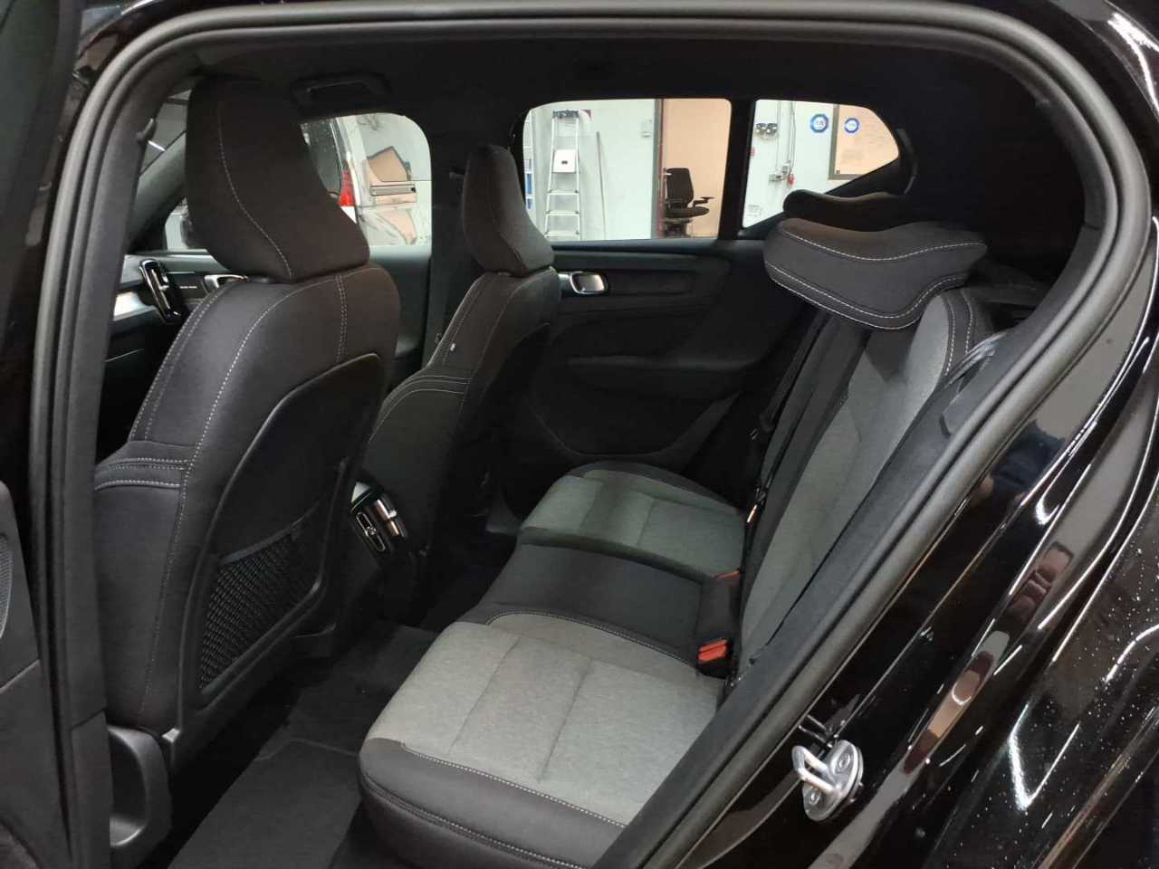 Volvo XC40 B3 B DKG Core 13