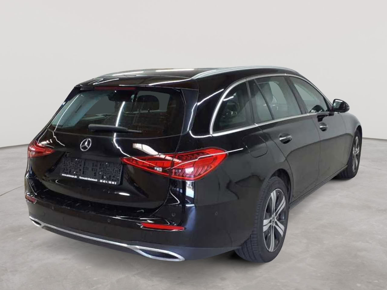 Mercedes-Benz C 300 e T 9G-TRONIC Avantgarde 4