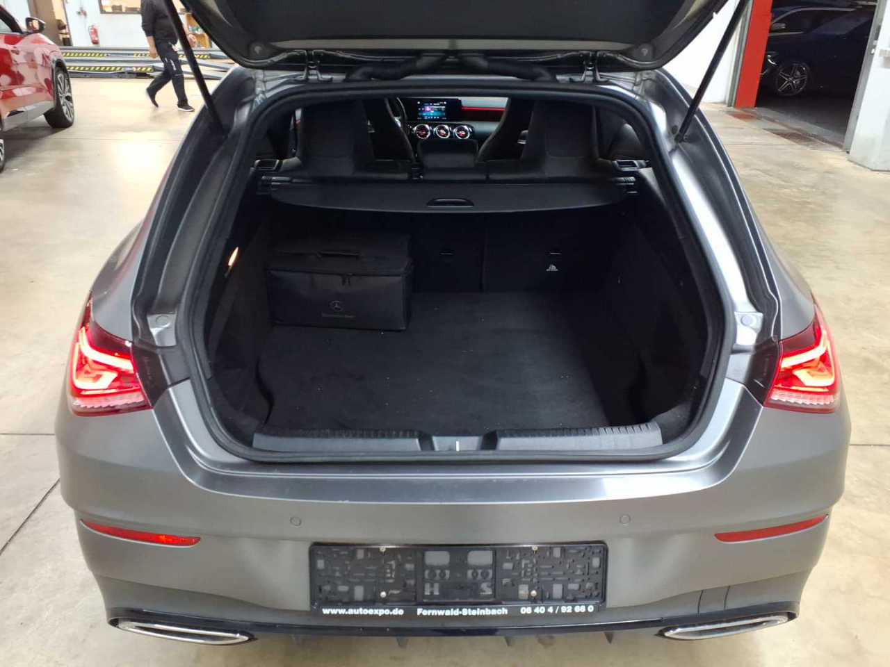Mercedes-Benz CLA 250 e Shooting Brake 8G-DCT AMG Line 15