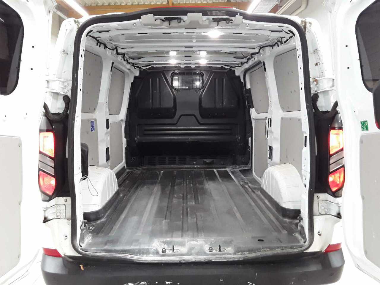 Ford Transit Custom 280 L1H1 LKW VA Trend 15