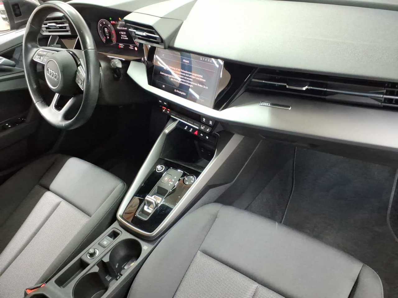 Audi A3 35 TDI Limousine S tronic S line 9