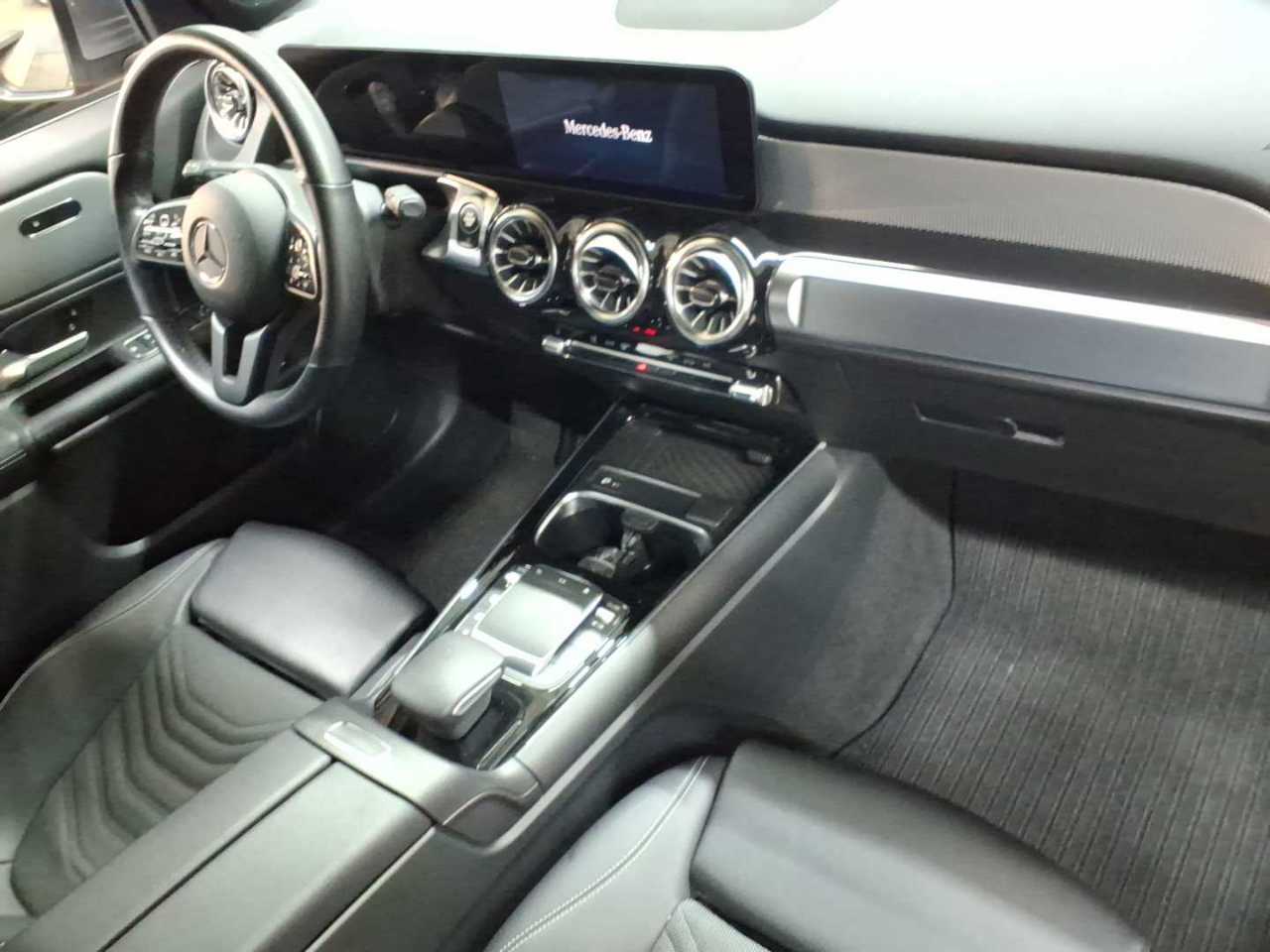 Mercedes-Benz GLB 200 d 8G-DCT Style 9