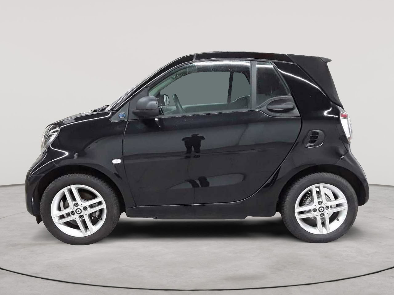 smart fortwo cabrio EQ passion 6