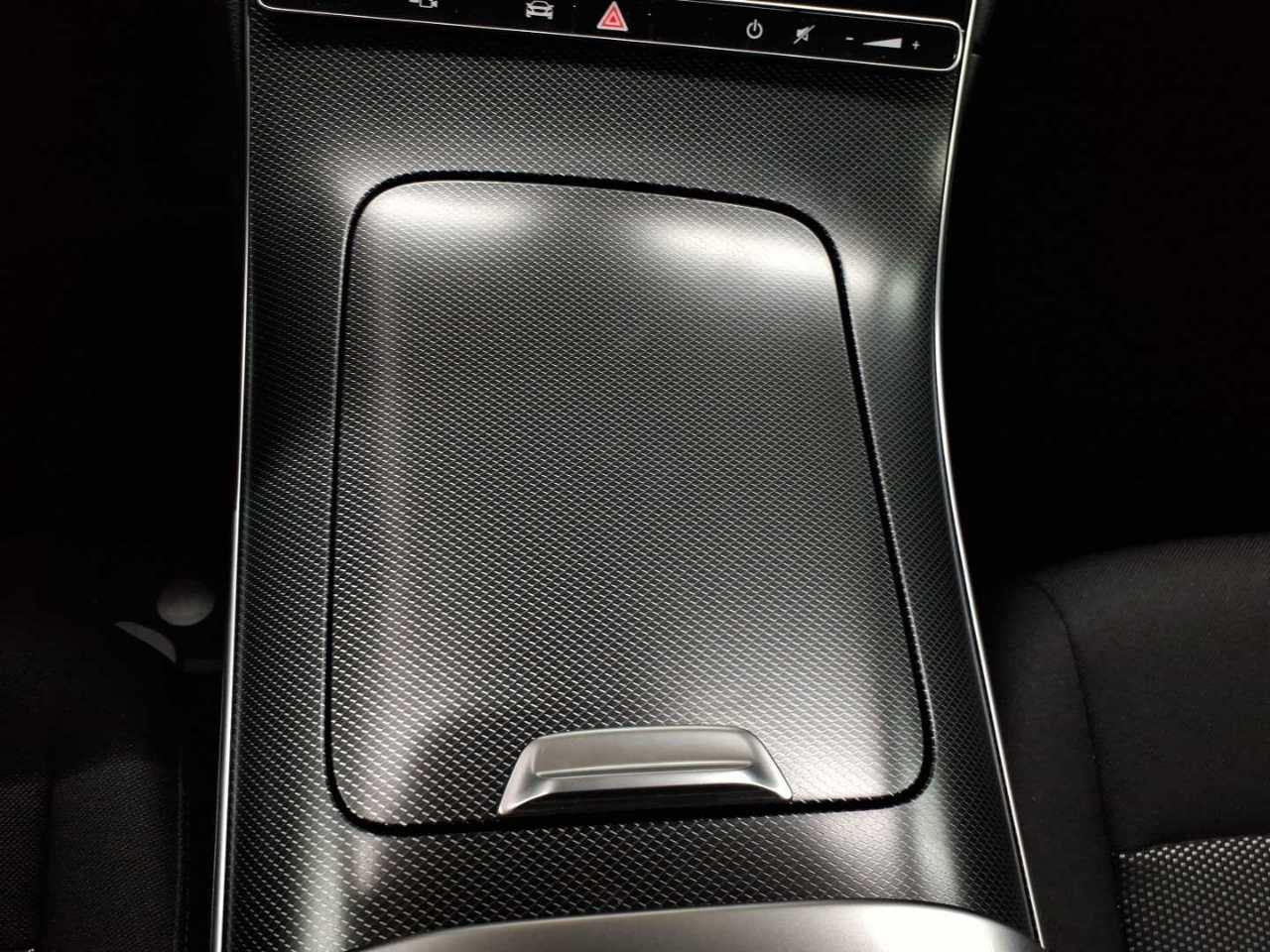 Mercedes-Benz C 180 T 9G-TRONIC 10