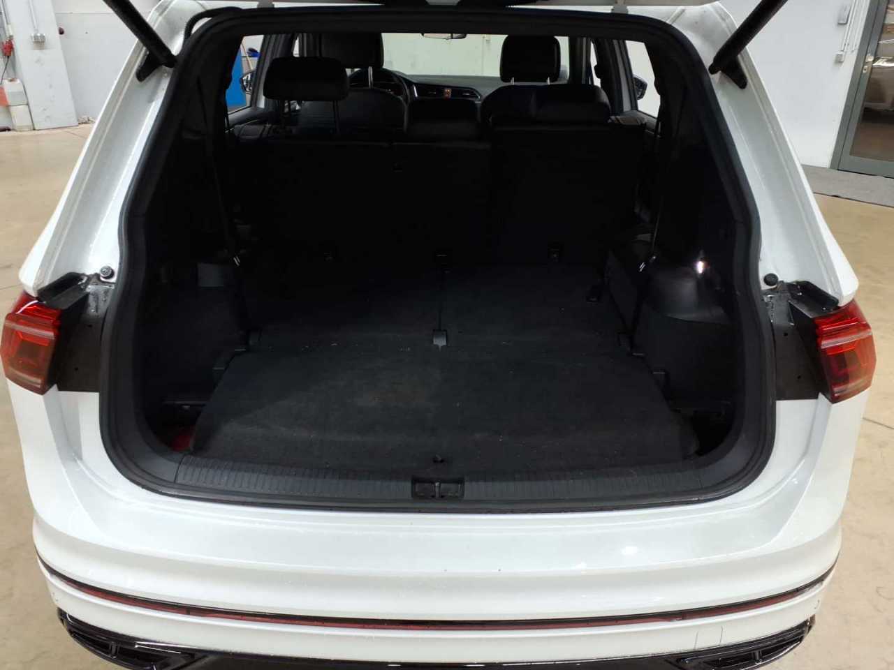 Volkswagen Tiguan Allspace 2.0 TDI SCR 4Motion DSG R-Line 15