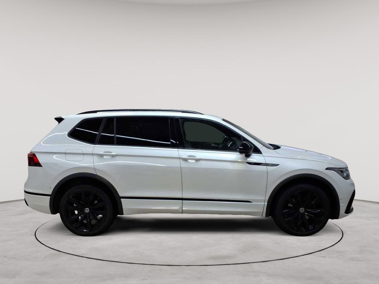 Volkswagen Tiguan Allspace 2.0 TDI SCR 4Motion DSG R-Line 3