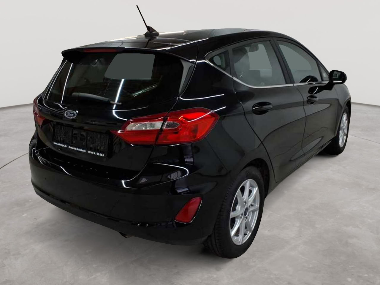 Ford Fiesta 1.0 EcoBoost Hybrid S&S TITANIUM 4