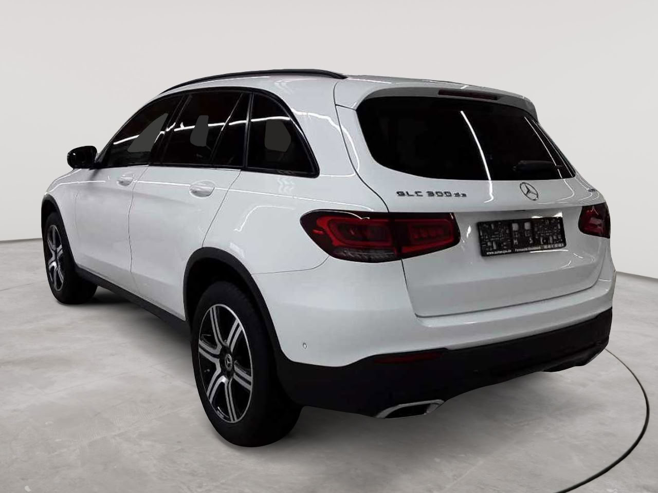 Mercedes-Benz GLC 300 de 4Matic 9G-TRONIC 5