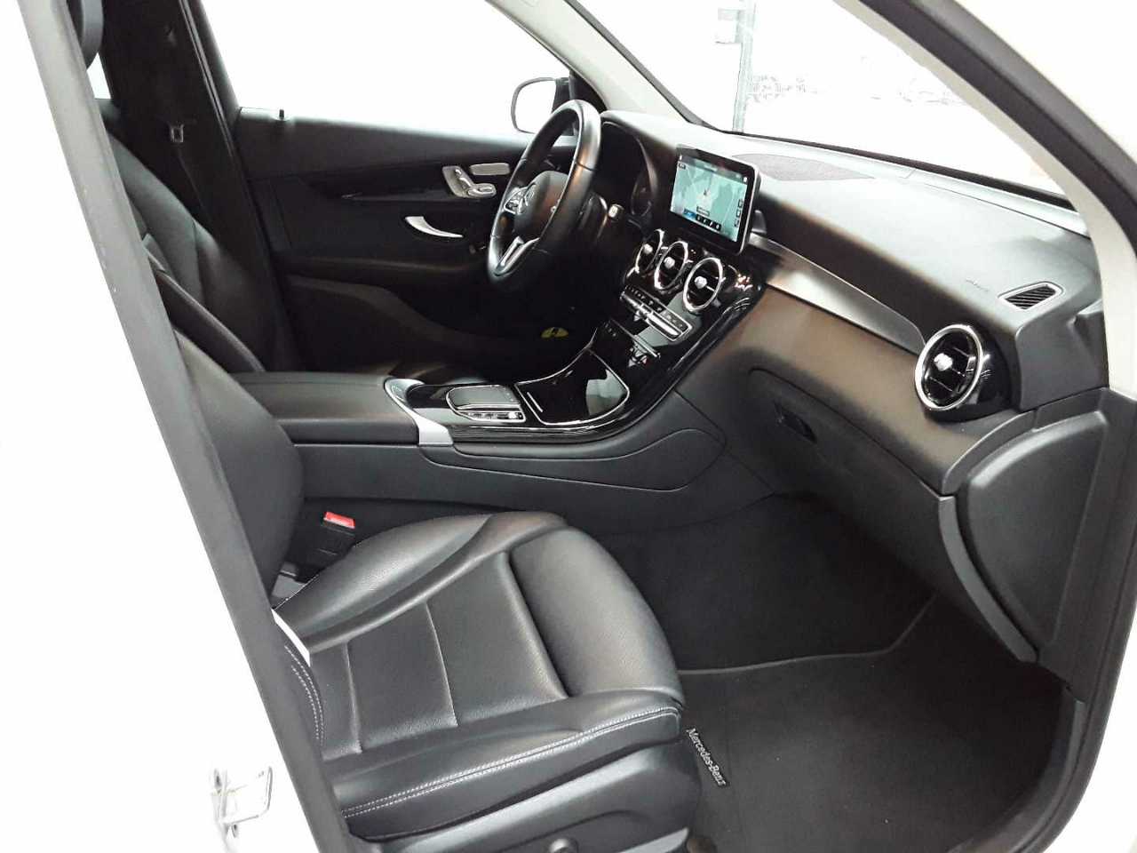 Mercedes-Benz GLC 300 de 4Matic 9G-TRONIC 8