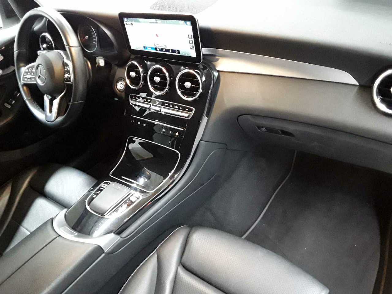 Mercedes-Benz GLC 300 de 4Matic 9G-TRONIC 9