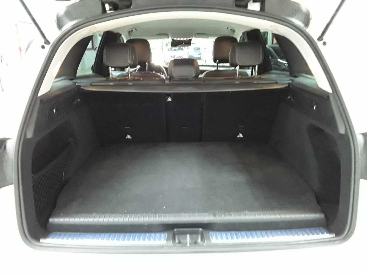 Mercedes-Benz GLC 300 de 4Matic 9G-TRONIC 15