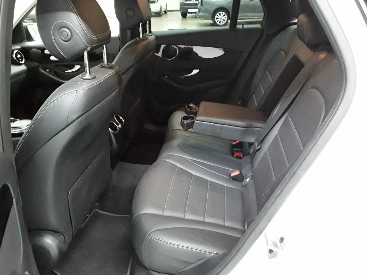 Mercedes-Benz GLC 300 de 4Matic 9G-TRONIC 13