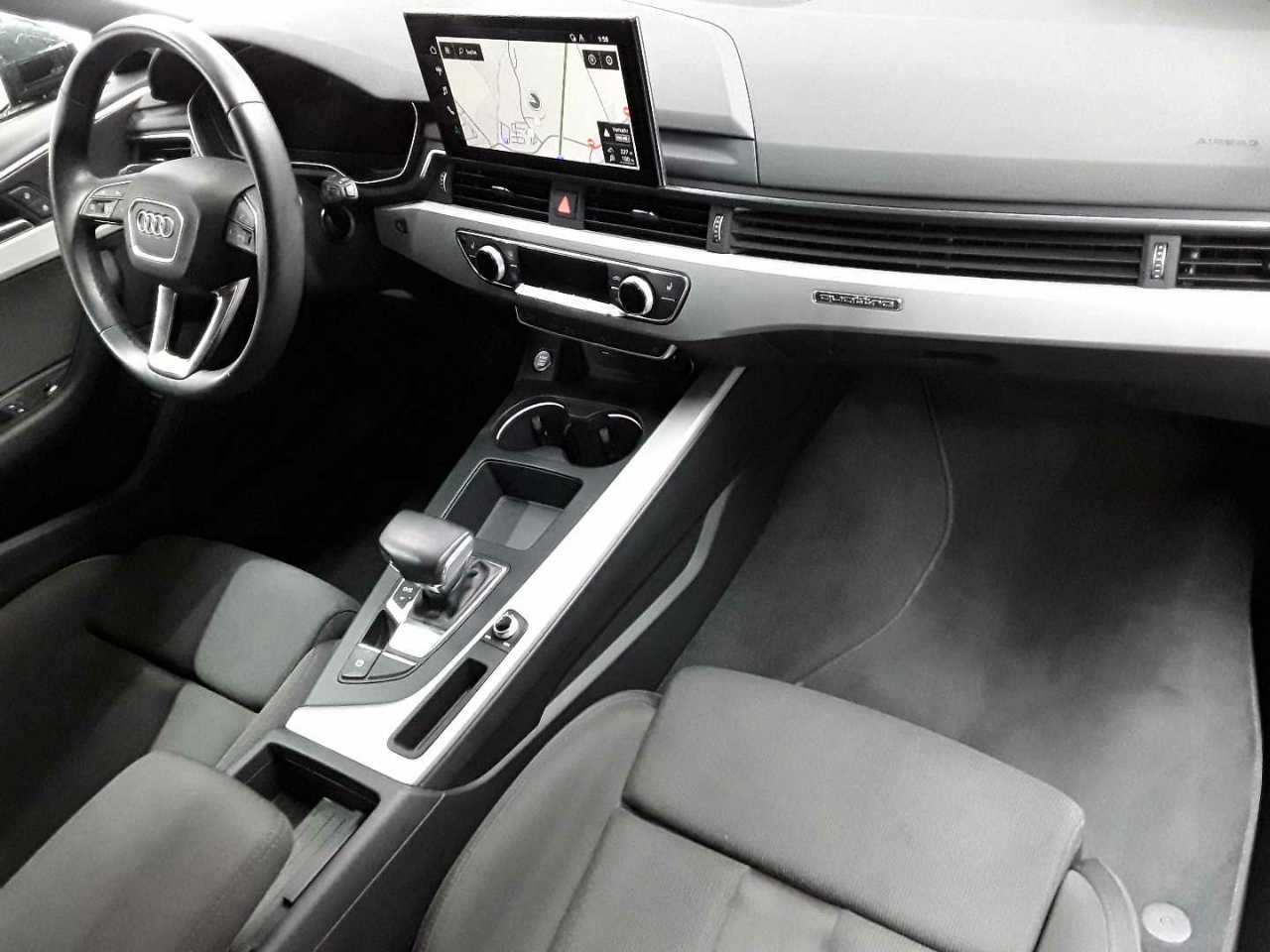 Audi A4 Avant 40 TDI quattro S tronic advanced 9