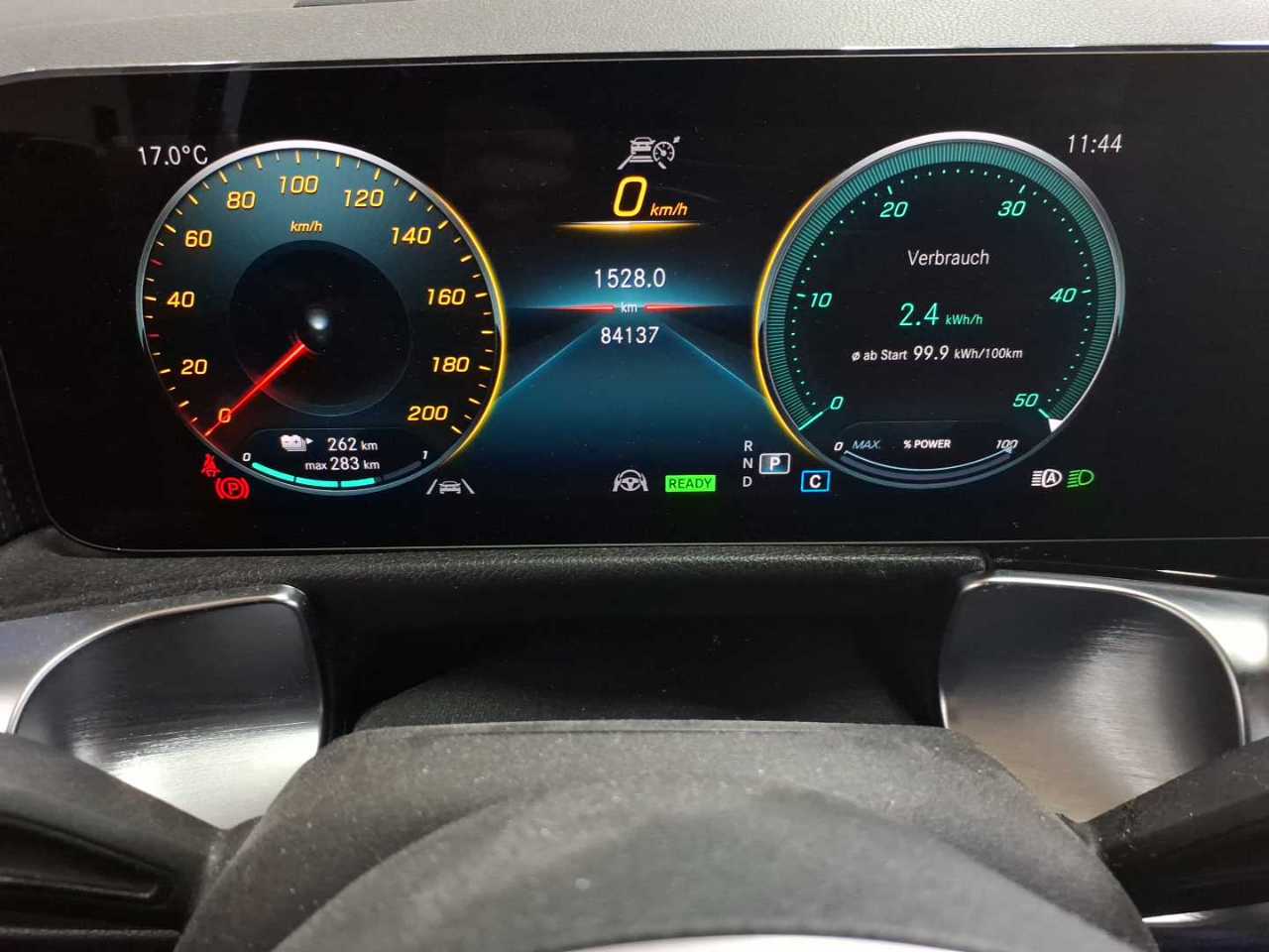 Mercedes-Benz EQB 350 4Matic Progressive 11