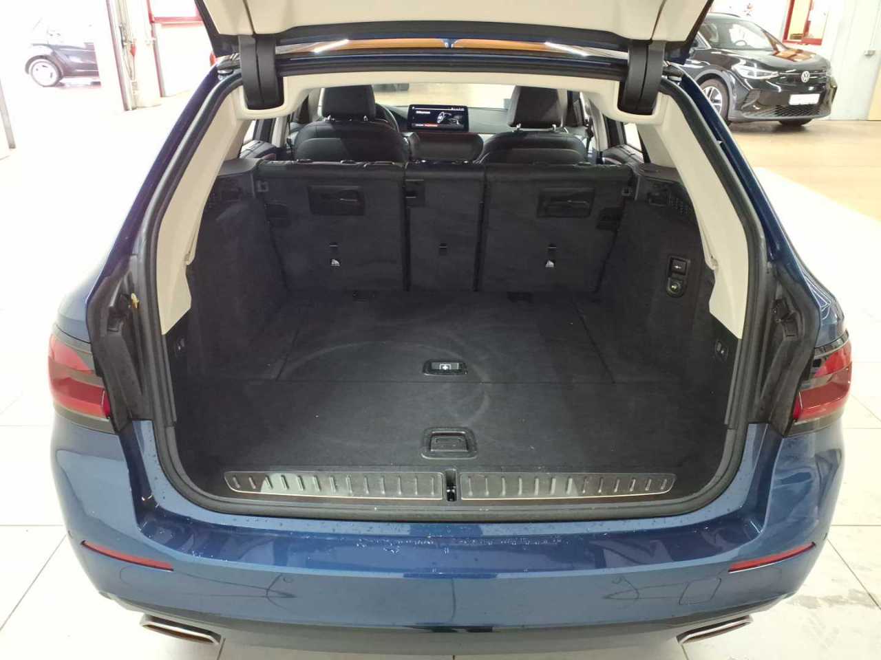 BMW 520i Touring Aut. 15