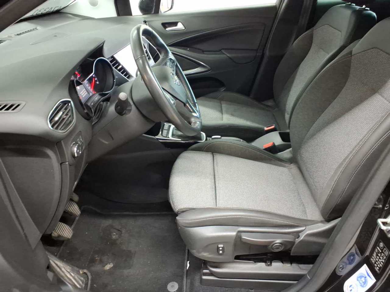 Opel Crossland 1.5 Diesel Elegance 7