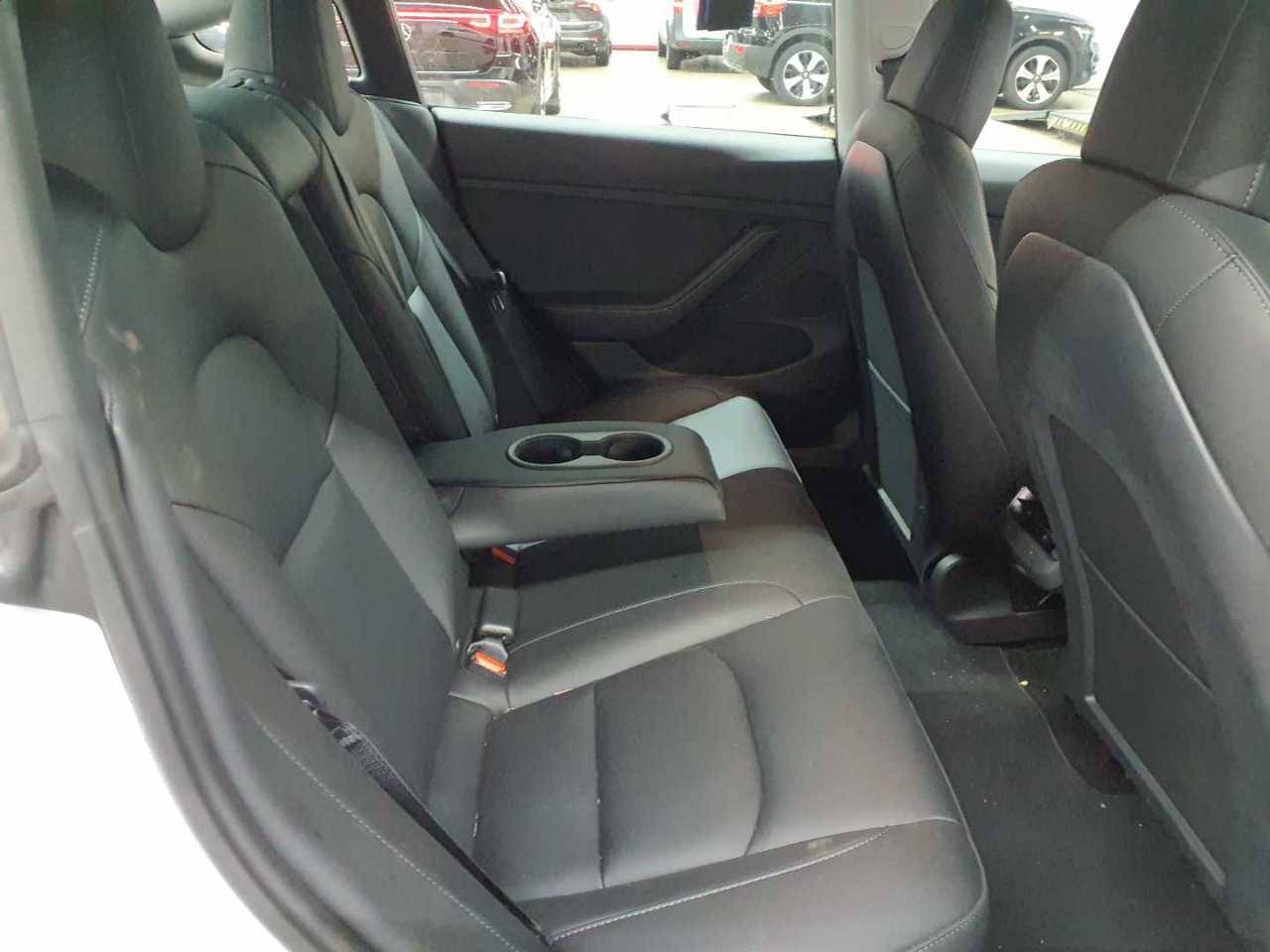 Tesla Model 3 Langstreckenbatt. Allradantrieb Dual Motor 13