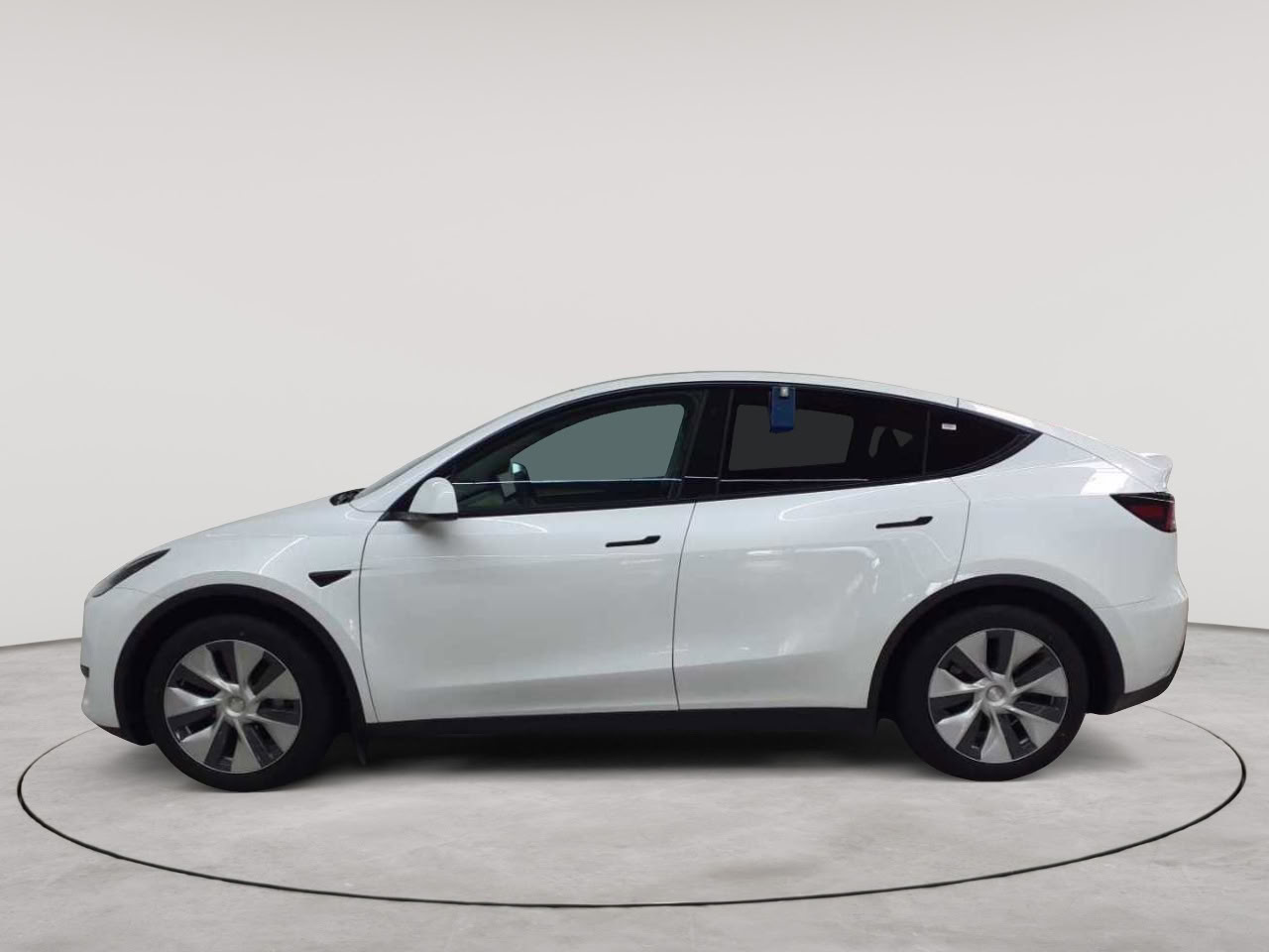 Tesla Model Y RWD 6