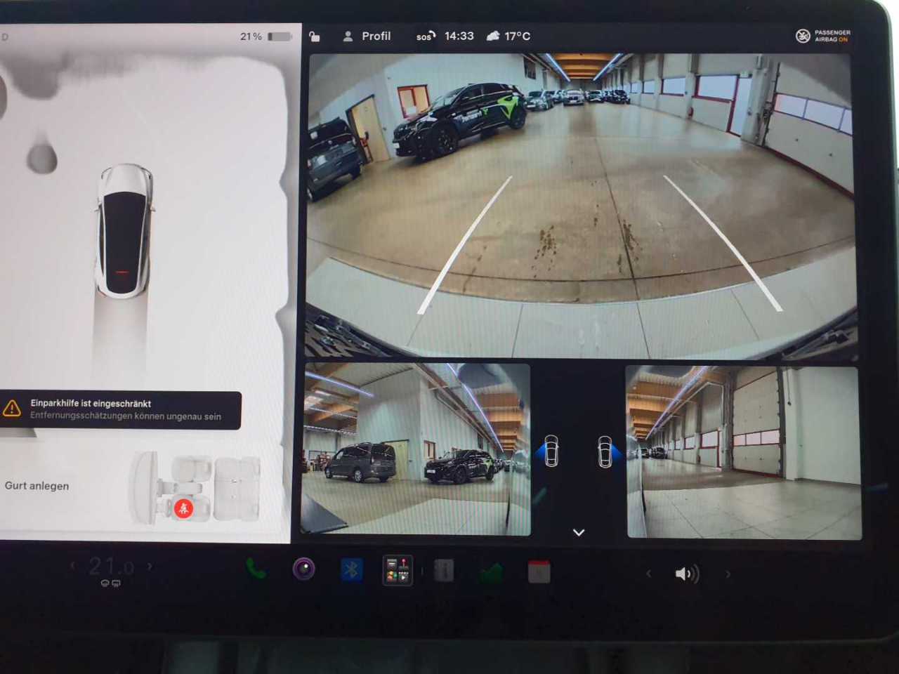 Tesla Model Y RWD 16