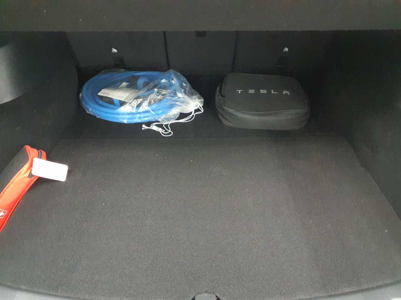 Tesla Model Y RWD 15