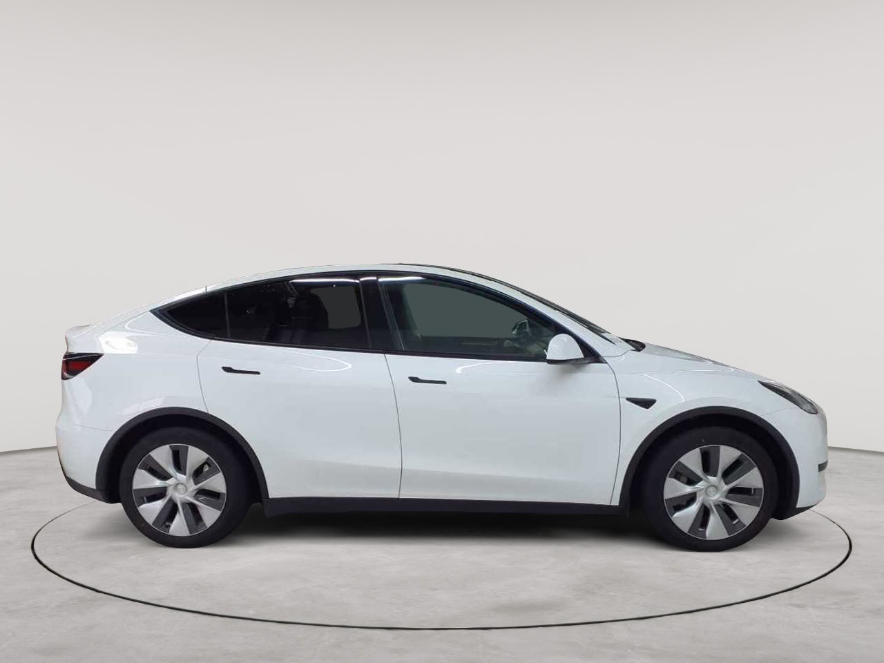 Tesla Model Y RWD 3