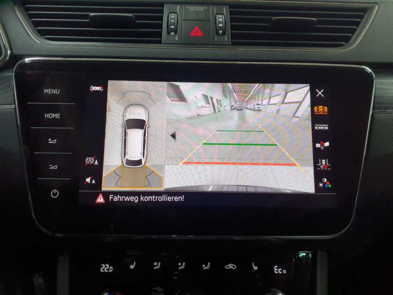 Skoda Superb Combi 1.4 TSI iV DSG Style 16