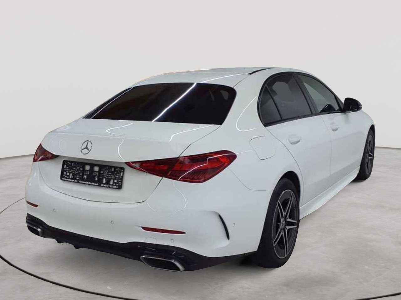Mercedes-Benz C 300 e 9G-TRONIC AMG Line 4