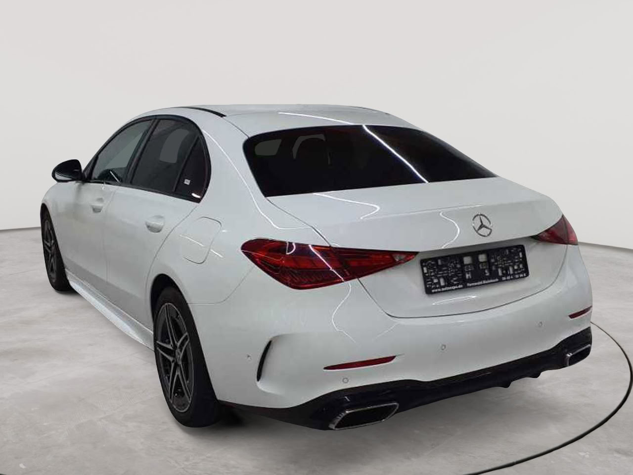 Mercedes-Benz C 300 e 9G-TRONIC AMG Line 5