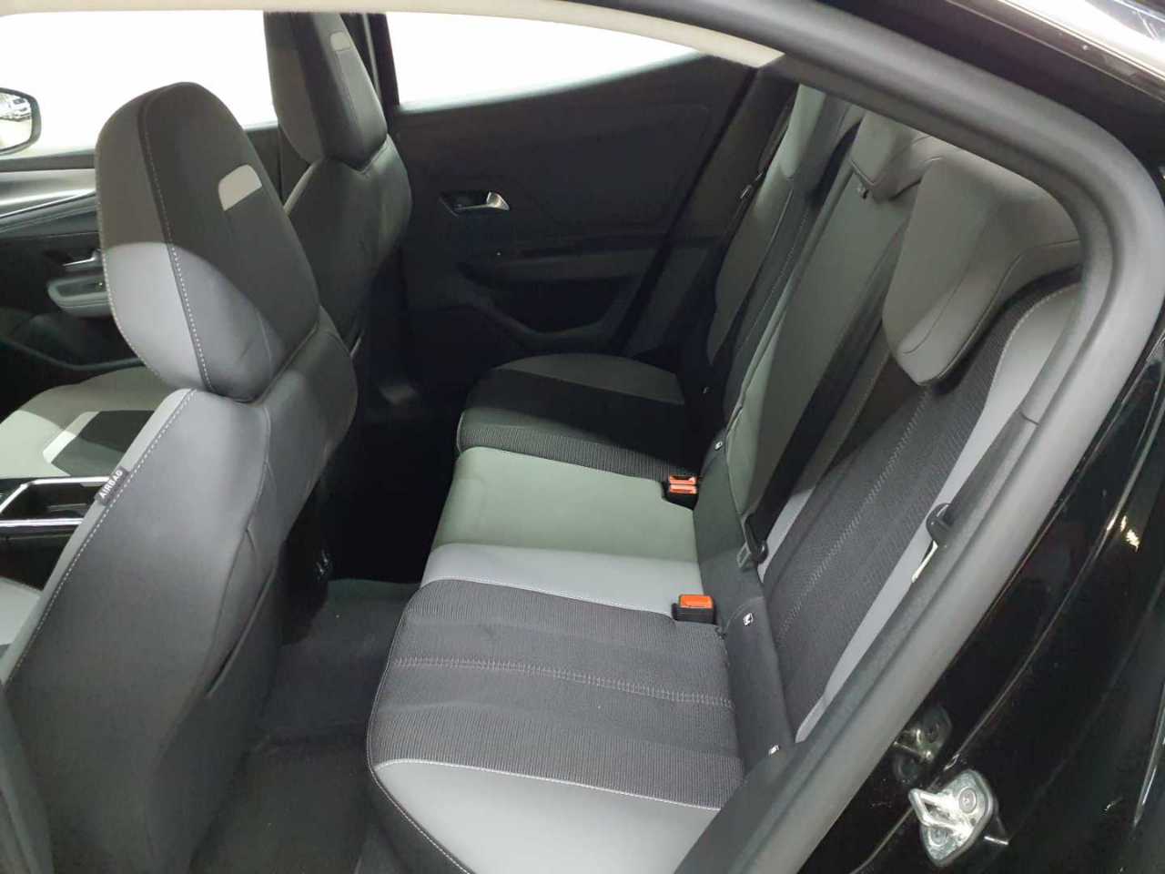 Opel Mokka 1.5 Diesel Elegance 14