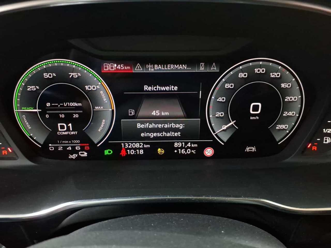 Audi Q3 45 TFSIe Sportback S tronic 11